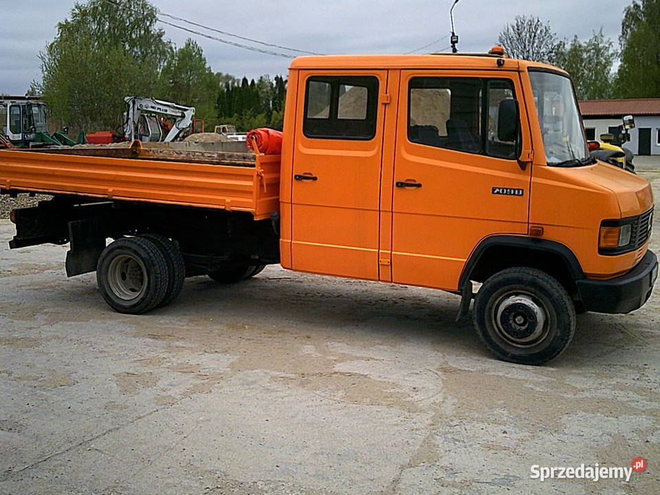 SprzedamMercedes 709 podwójna kabina Mercedes-Benz warmińsko-mazurskie