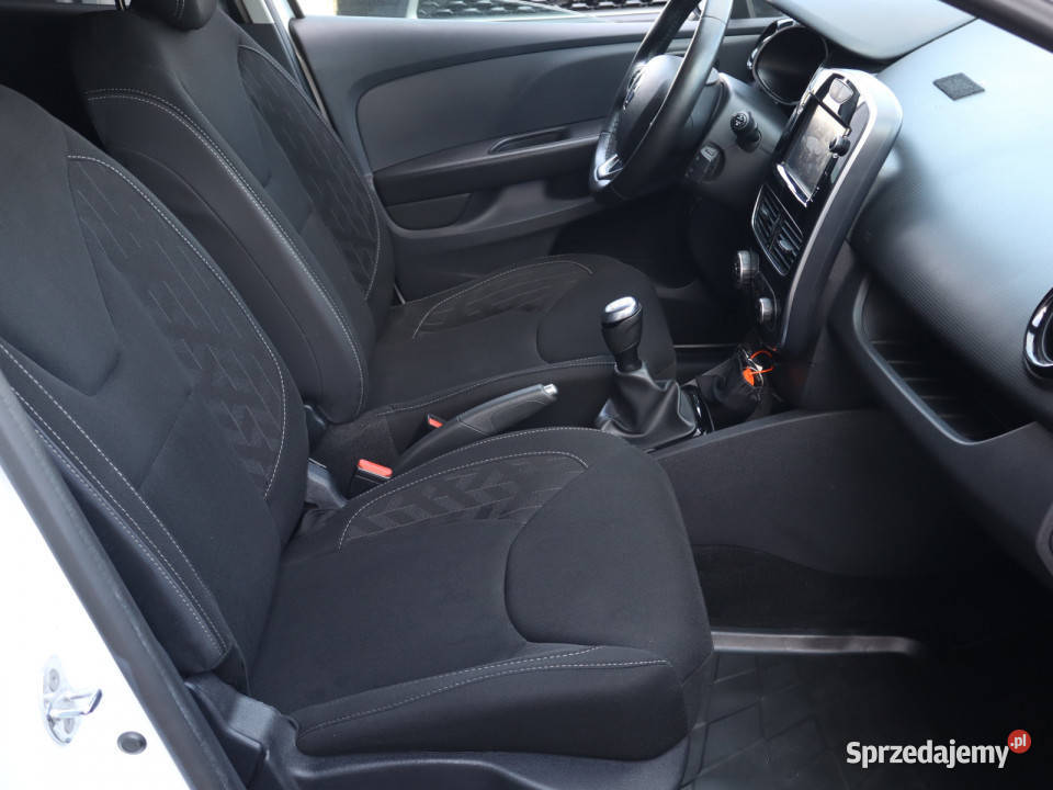 Renault Clio 09 TCe wielofunkcyjna kierownica Bielany Wrocławskie