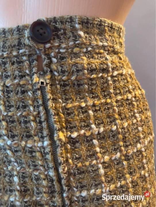 Stylowa musztardowa spódnica z brązową podszewką Pruszków