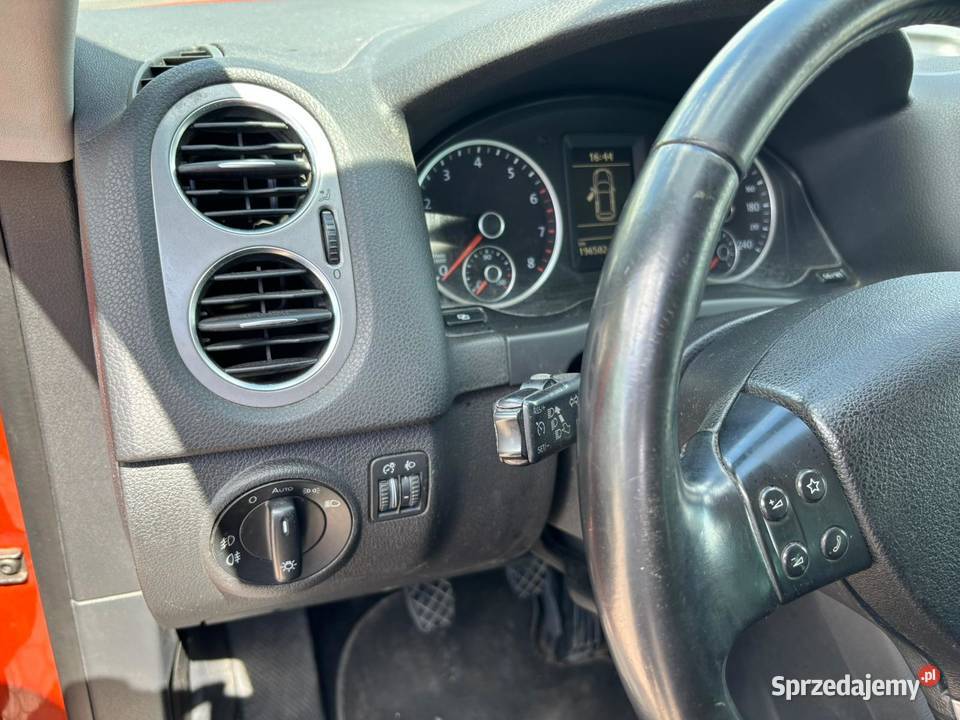 VW Tiguan 14 Tsi manualna