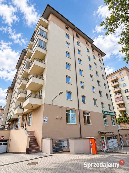 2 pokoje z balkonem i garazem Kraków