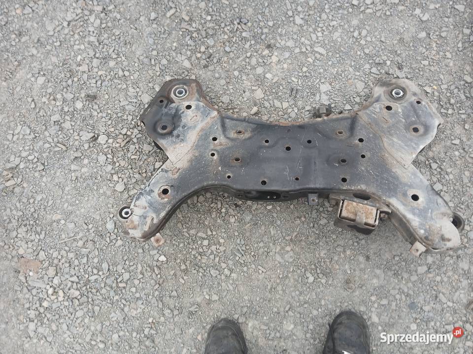Sanki przód zawieszenia Hyundai i40 EU Rok produkcji 2012 Radłów