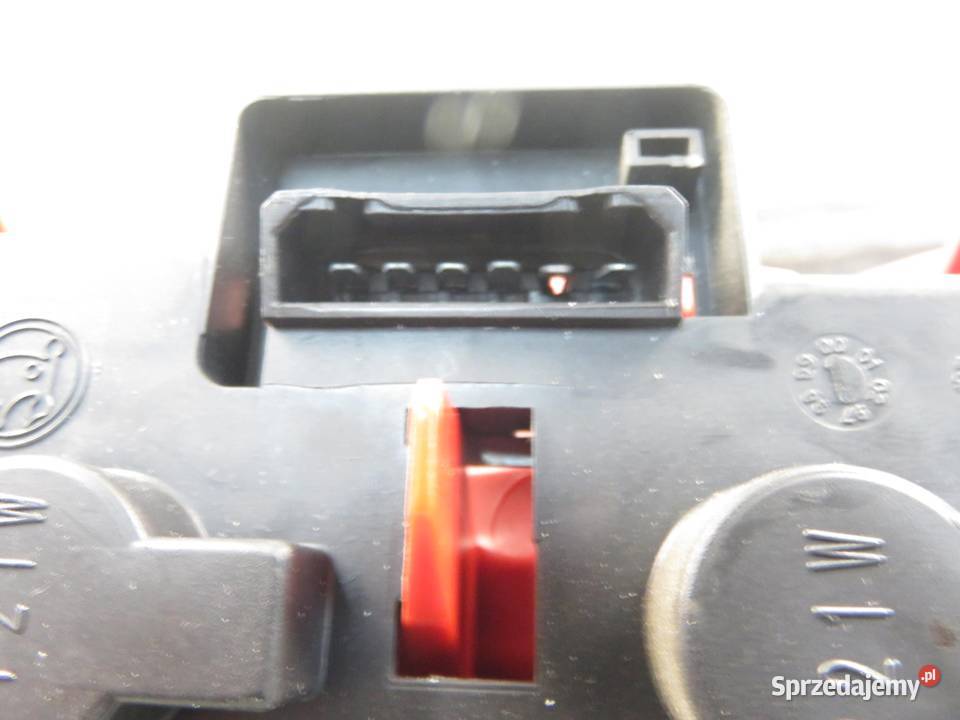 LAMPA PRAWA TYLNA SKODA OCTAVIA I 1U9945096