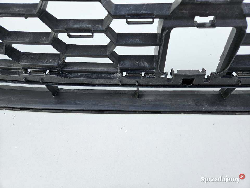 AUDI A3 S3 8Y0 SLINE KRATKA ŚRODKOWA ZDERZAKA Atrapy Międzychód sprzedam