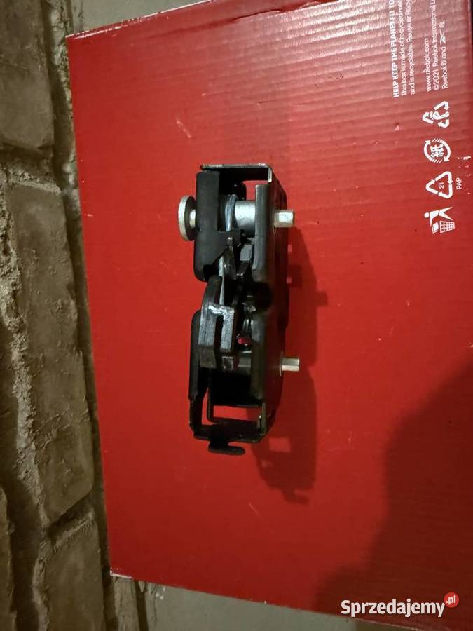 Zamek maski Jeep Renegade oryginał Kolbuszowa Dolna