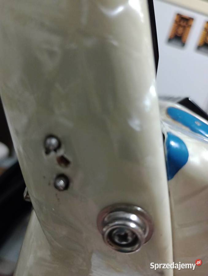 sprzedam akordeon ETombolini 4 dhóry w stanie Ostrowiec Świętokrzyski