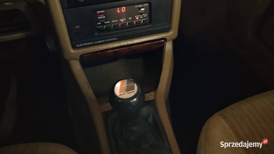 Gałka zmiany biegów Audi Sport Rok produkcji 1991 podkarpackie Tywonia