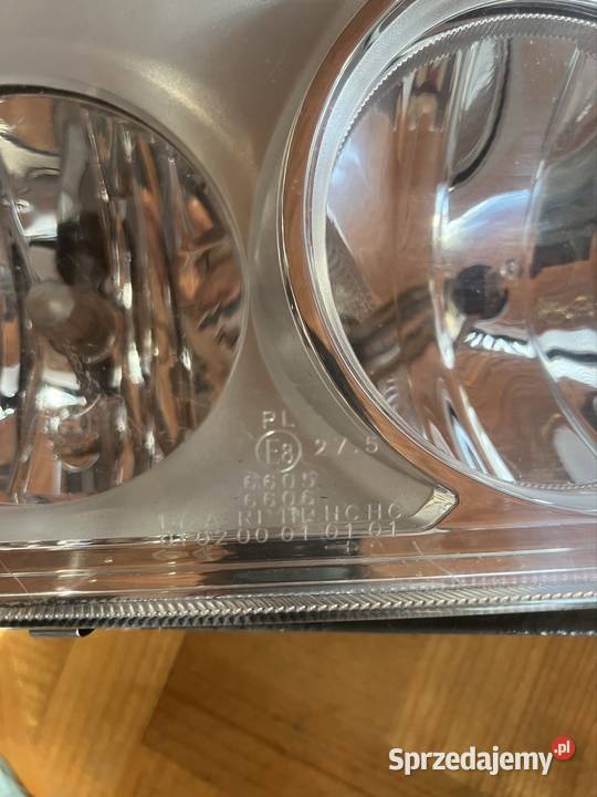 Lampa prawa daf orginal led z uchwytem Stalowa Wola