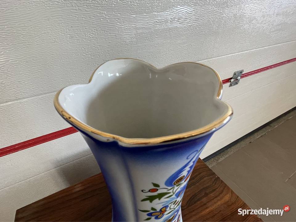 Wazon Lubiana z ornamentem kaszubskim