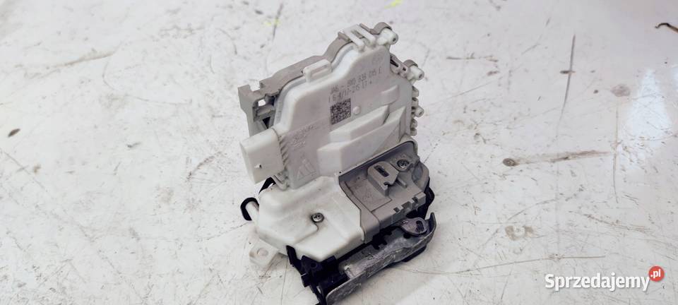 ZAMEK DRZWI LEWY TYŁ AUDI A1 8X0839015E 5 PIN Przystajń