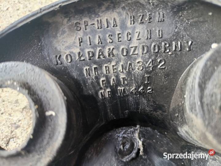 Dekielkołpak Fiat 126p z Napisem FIAT Tarnobrzeg