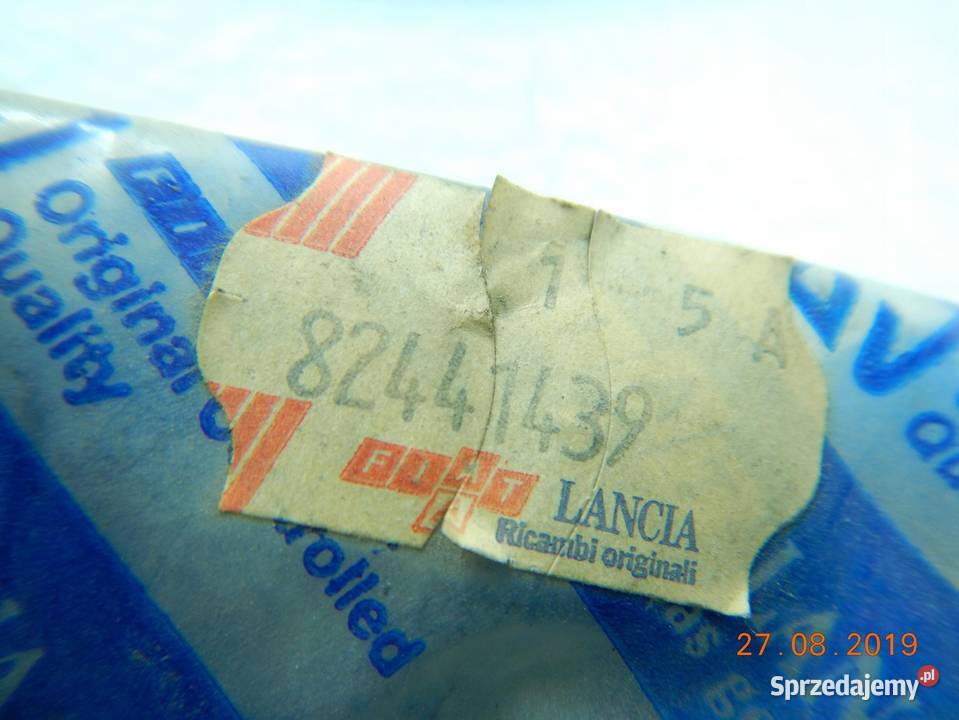 PIÓRO WYCIERACZKI LEWY PRZÓD FIAT CROMA I 9096