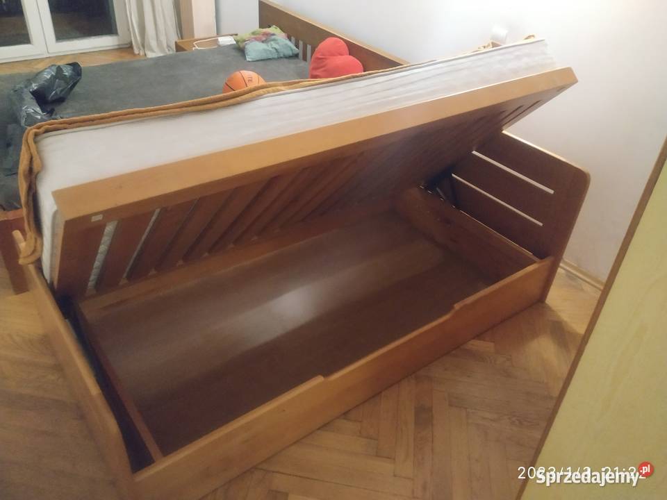 Drewniane solidne łóżko 90x180