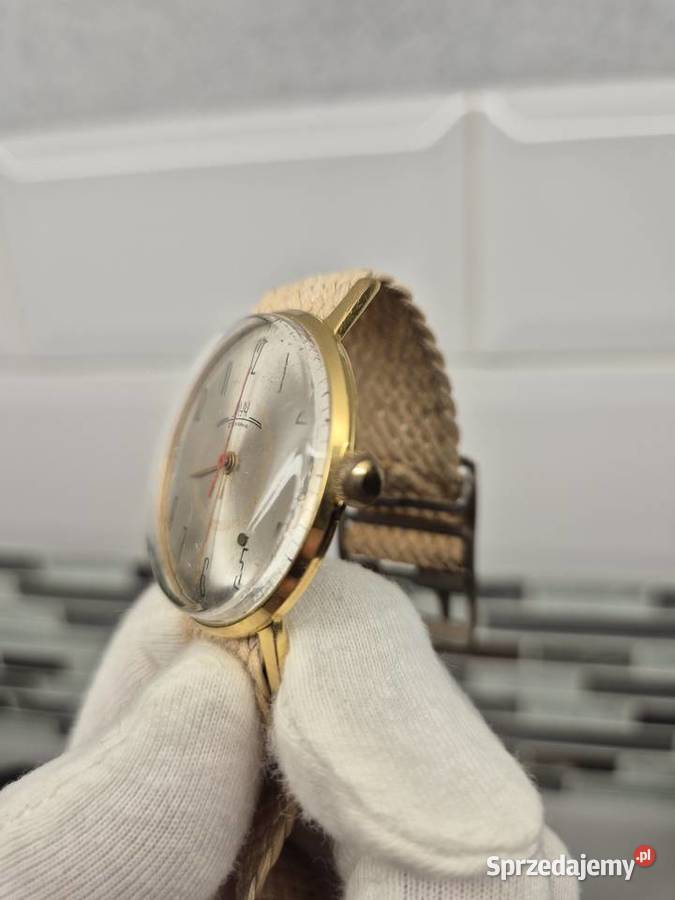 Zegarek złocony Łucz slim garniturowiec