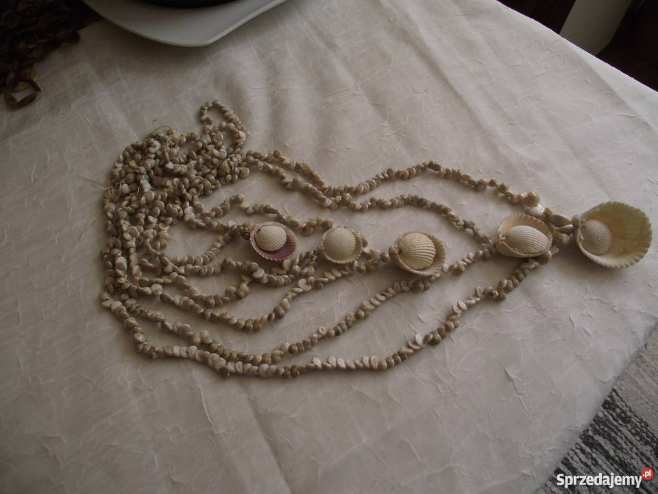 MARYNISTYCZNE NASZYJNIKI Z MEDALIONAMI Z Piła