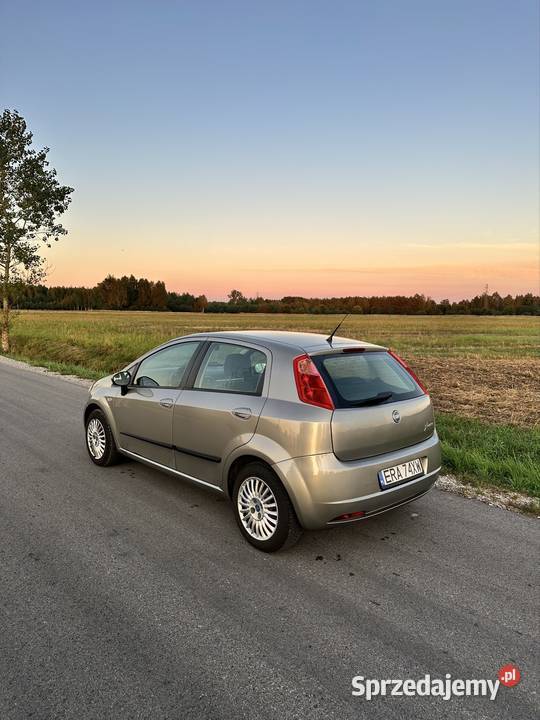 Fiat Grande Punto 14 8V Benzyna LPG pierwszy srebrny Gidle