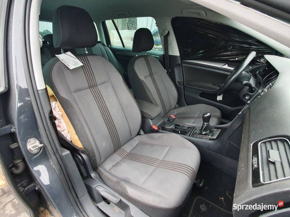 FOTELE KANAPY VOLKSWAGEN GOLF VII KOMBI Lipno