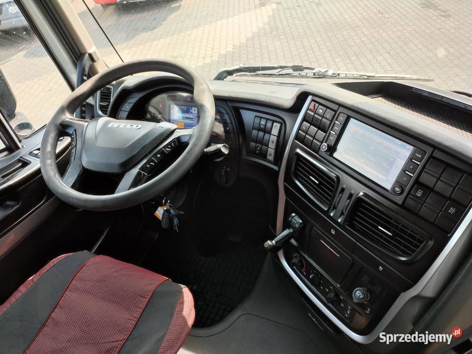 Iveco Stralis 460 E6 gniazdo SD Ciągniki siodłowe Mogilany