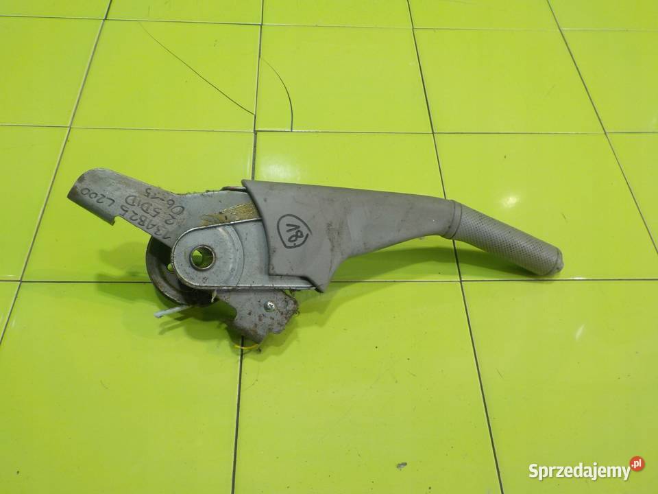 MITSUBISHI L200 IV 25 DID 06r 5D dzwignia osobowe mazowieckie Suków