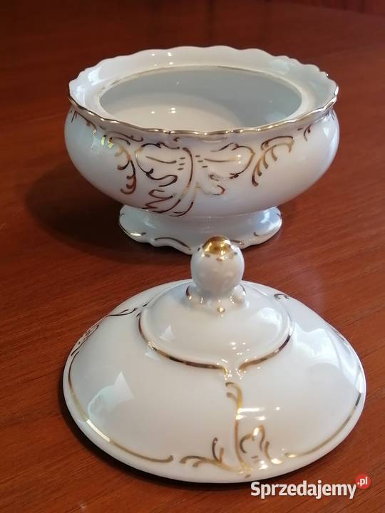Cukiernica bomboniera Wawel Porcelana i szkło dolnośląskie