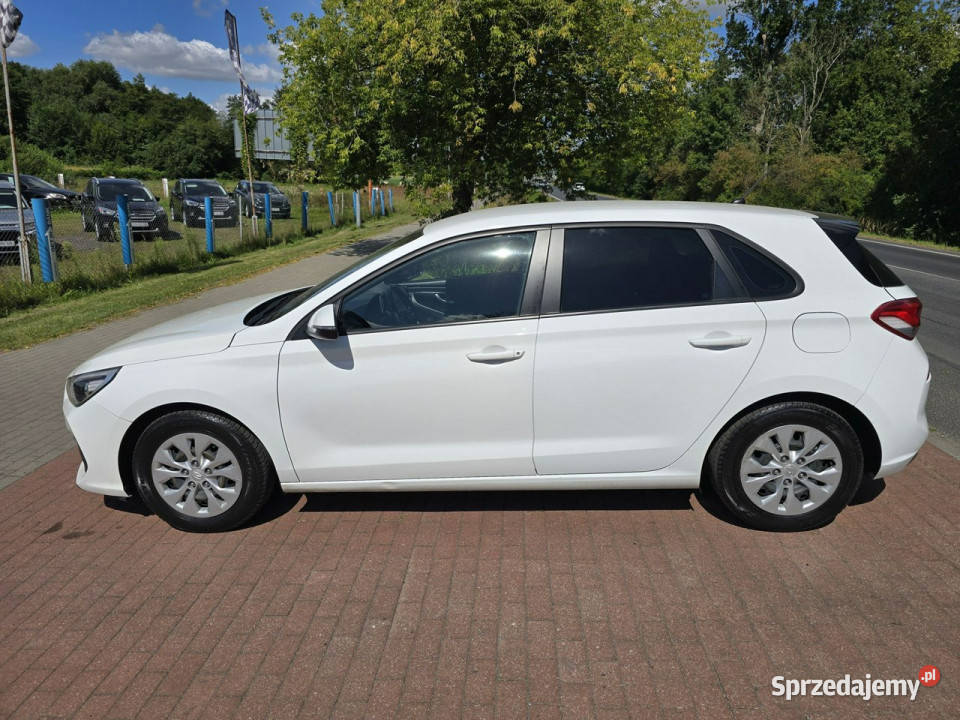 Hyundai i30 Hyundai i30 14 benzyna z gazem Salon
