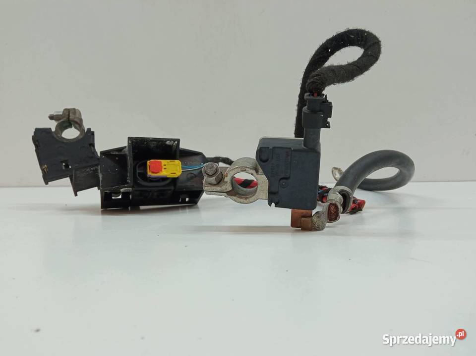 KLEMA PLUS AKUMULATORA Audi A4 IV 20082015 B8