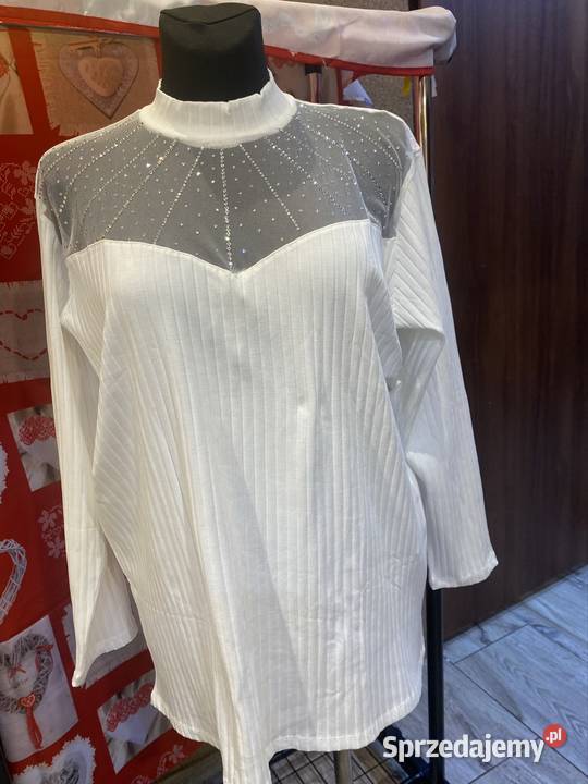 Bluzka przecudna 4xl Rozmiar 46 Bluzki i koszule Sarbsk sprzedam