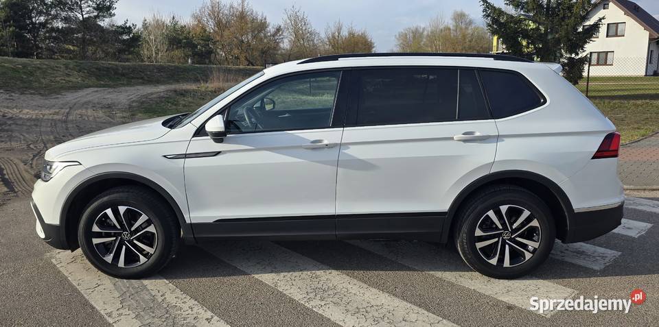 VW Tiguan 2024 20 benzyna 190 4motion 19 mazowieckie Ostrołęka