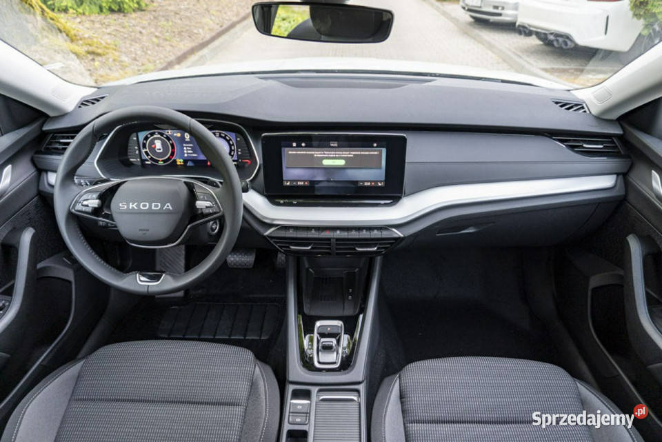 koda Octavia Combi Drive Selection 15 TSI mHEV Octavia łódzkie