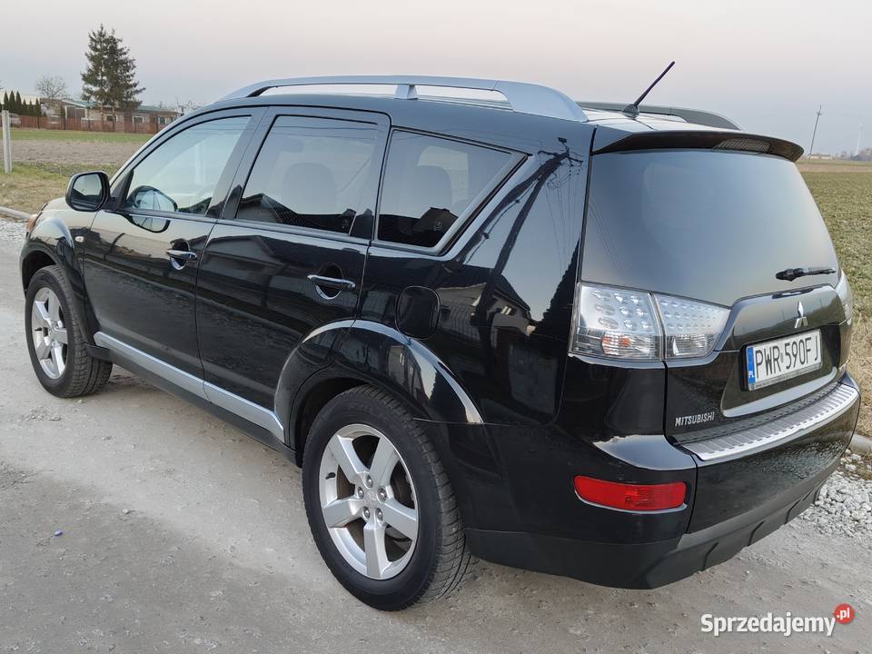 Mitsubishi Outlaner 20 DID 4x4 stan Możliwa Rok produkcji 2007