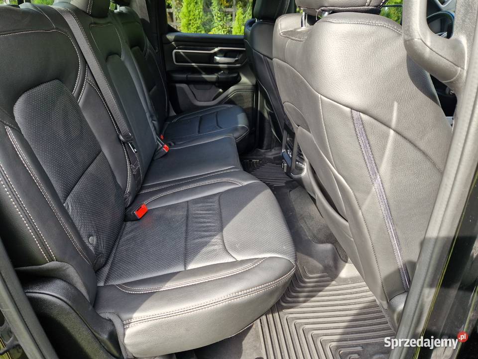 RAM 1500 RAM 1500 dobrze wyposarzony ciężarowy 1500 Warszawa