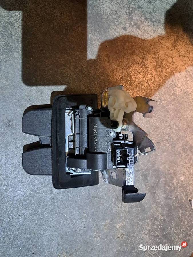 8w9827505C zamek klapy audi dolnośląskie Wrocław sprzedam