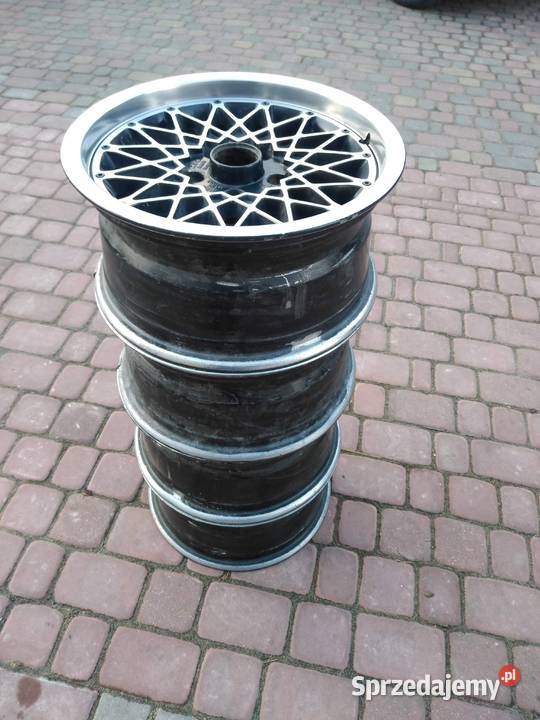 Alufelgi Mercedes W124 190 spoiler Głowno