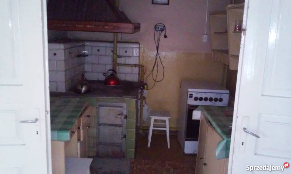 Tanio Dom w Izbicy z zabudowaniami cegła lubelskie Izbica