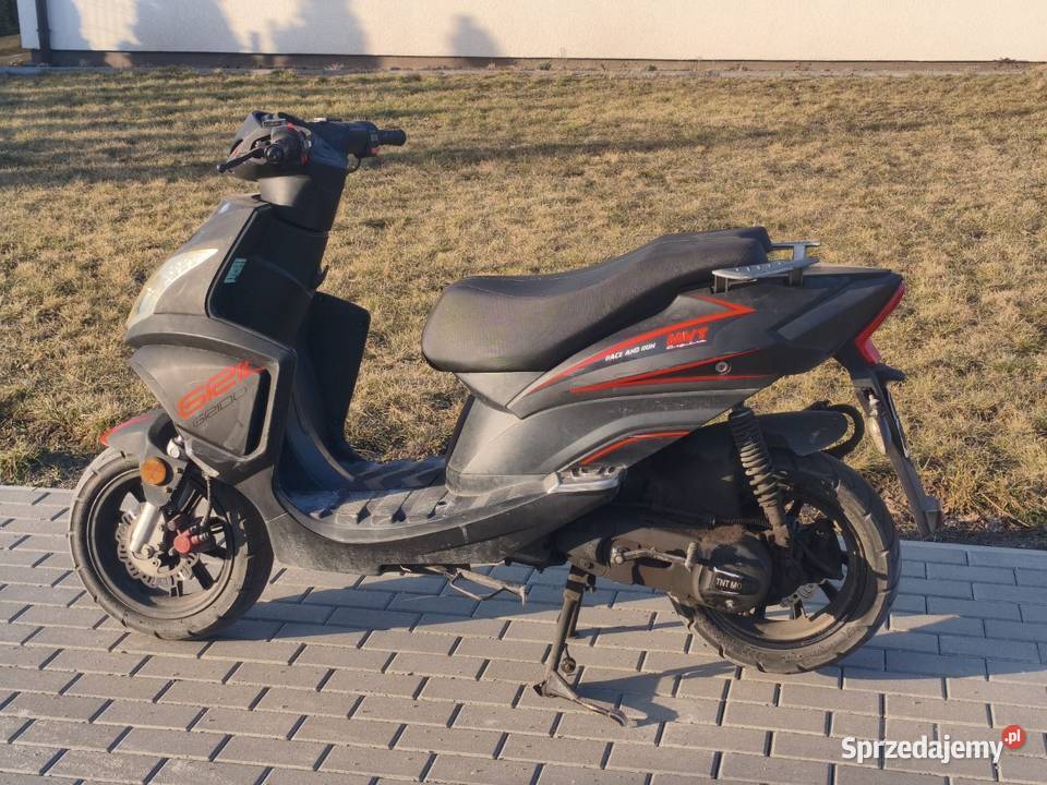 Skuter 50mc sprawny idealny na dojazdy do pracy benzyna wielkopolskie