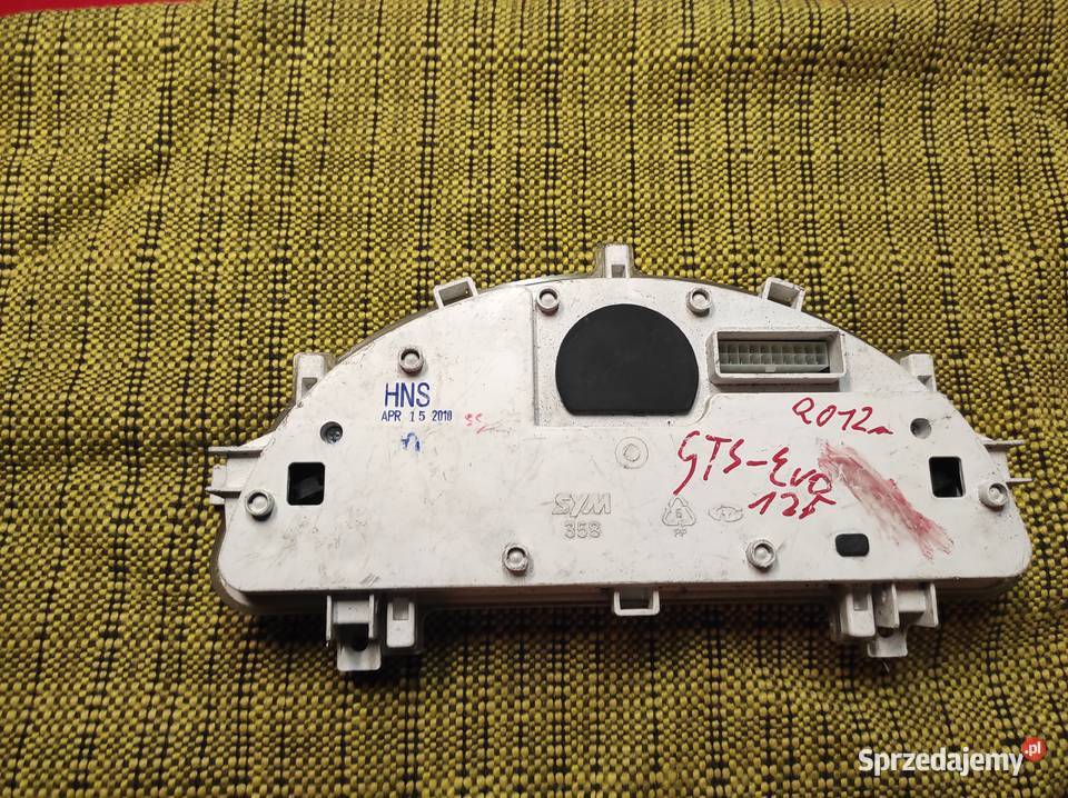 Dym gts125 zegary Radom sprzedam