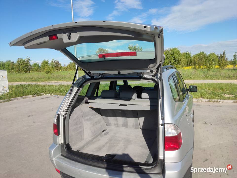 BMW X3 E83 LCI lift 2008r światła przeciwmgielne X3 Klimontów
