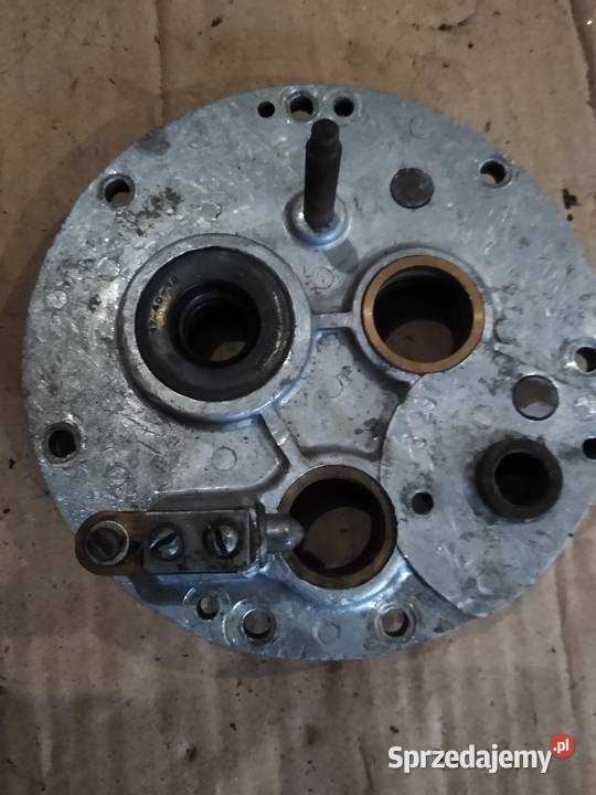 Junak m10 m07 dekiel skrzyni biegów Kruszwica