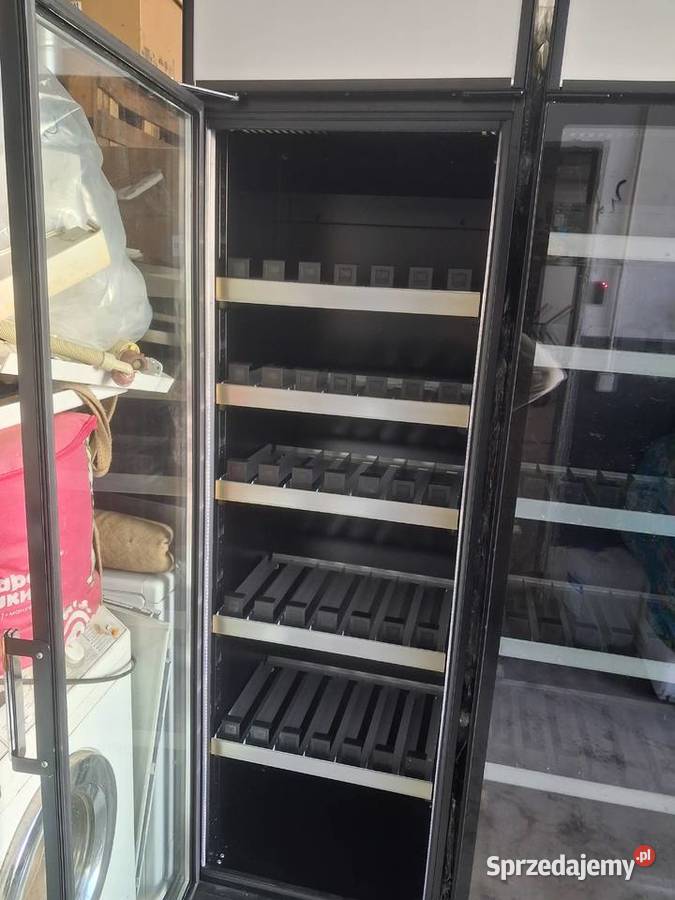 CHŁODZIARKA PRZESZKLONA CELIT Wrocław