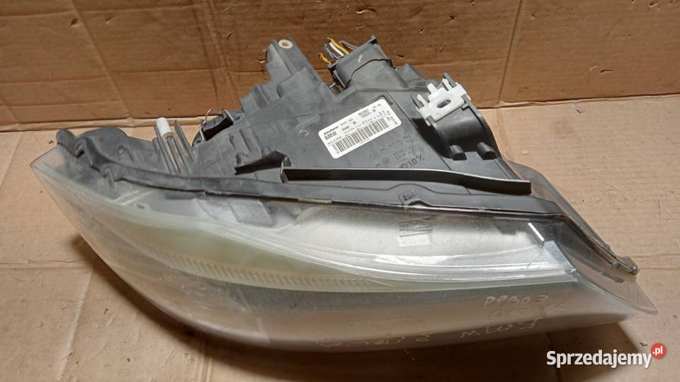 BMW E87 FL LAMPA PRZÓD PRAWA Lampy przednie wielkopolskie Zbierkowo