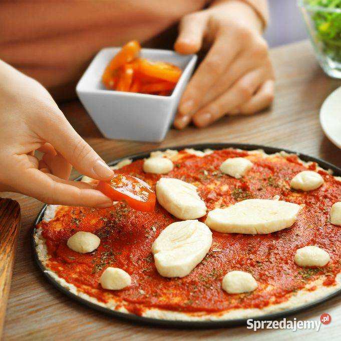 Tacka do pieczenia pizzy zestaw 4 Wyrzeka sprzedam