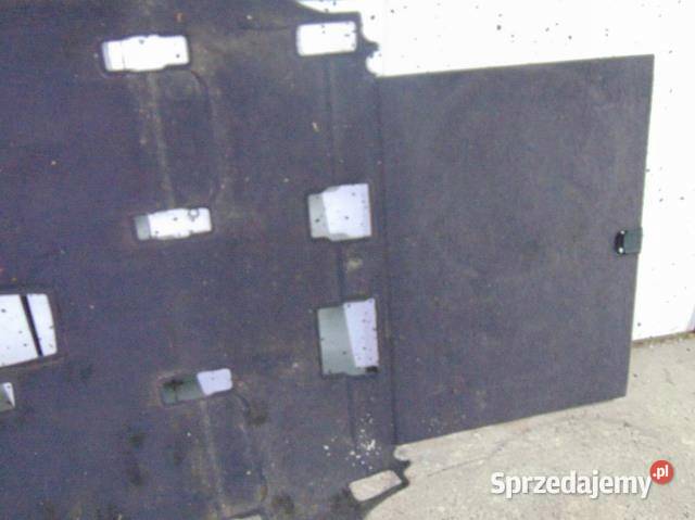 DYWAN WYKŁADZINA BAGAŻNIKA MERCEDES W168 wielkopolskie