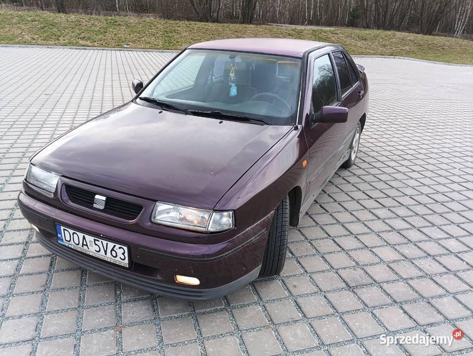 Sprzedam seat toledo mk1 19 TDI ekonomiczny