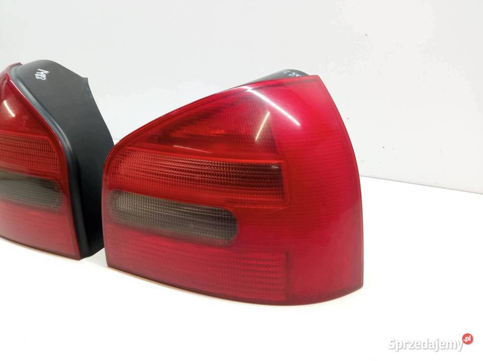 LAMPA TYŁ KOMPLET Audi A3 I 19962003 8L