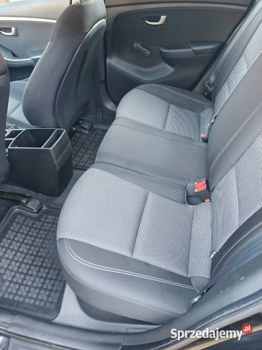 Sprzedam Hyundai i30 benzyna i30