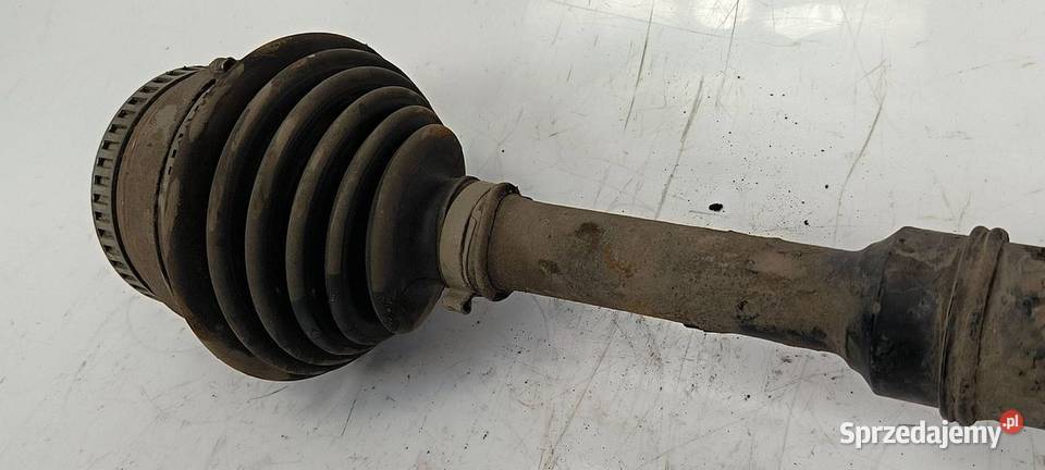 PÓŁOŚ PRAWA PRZÓD AUDI A4 B5 Lipno