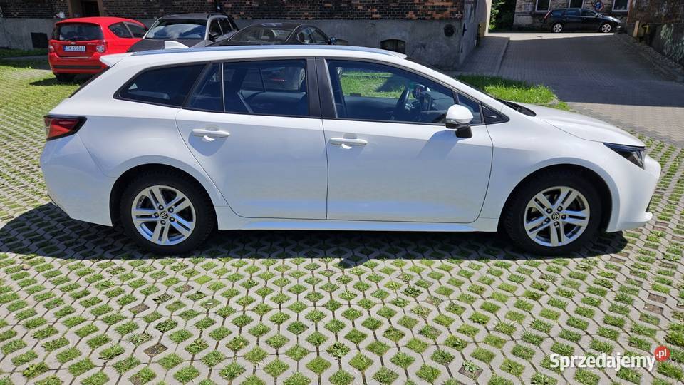 Toyota Corolla 12 T Comfort serwisowany w ASO śląskie Chorzów
