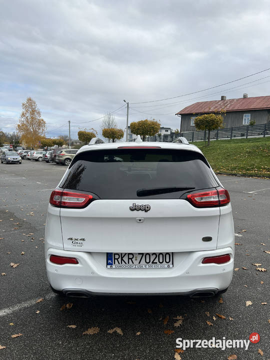 Jeep Cheeroke Overland 2018 32 V6 272 3200cm3 Rymanów