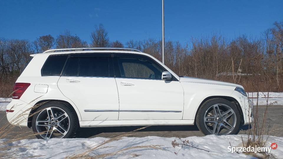 2013 MercedesBenz GLK 350 AMG reflektory ksenonowe mazowieckie Bronisze