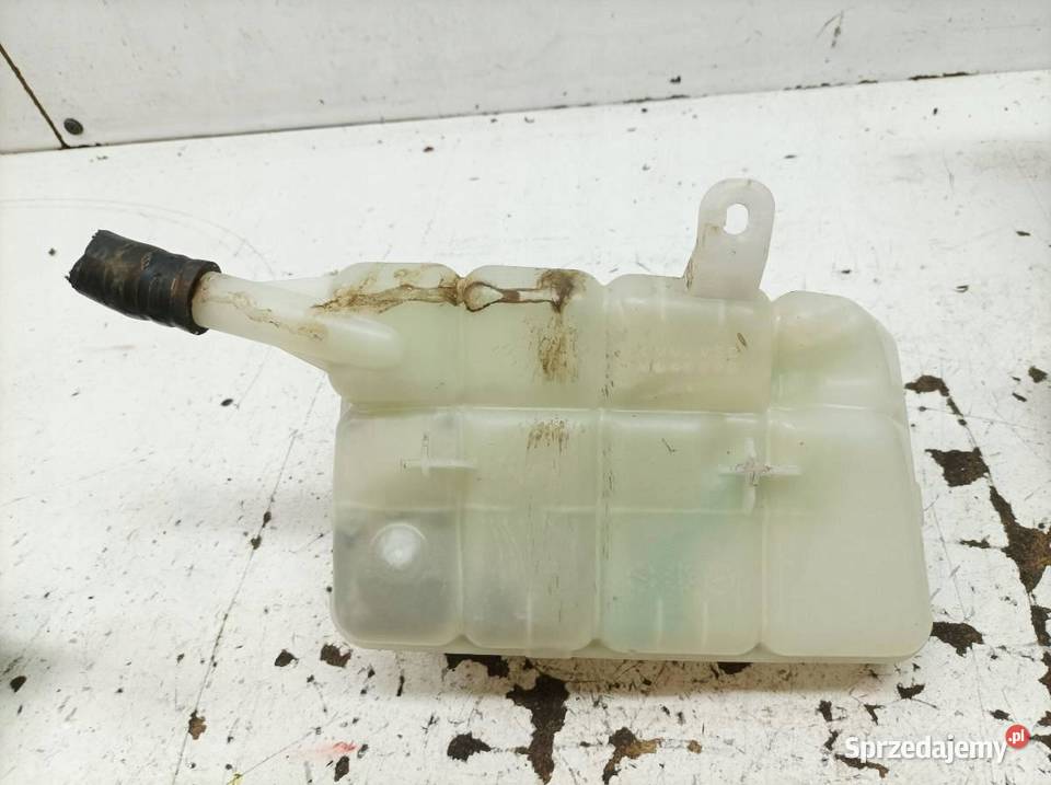ZBIORNICZEK WYRÓWNAWCZY PŁYNU CHŁODNICZEGO 17
